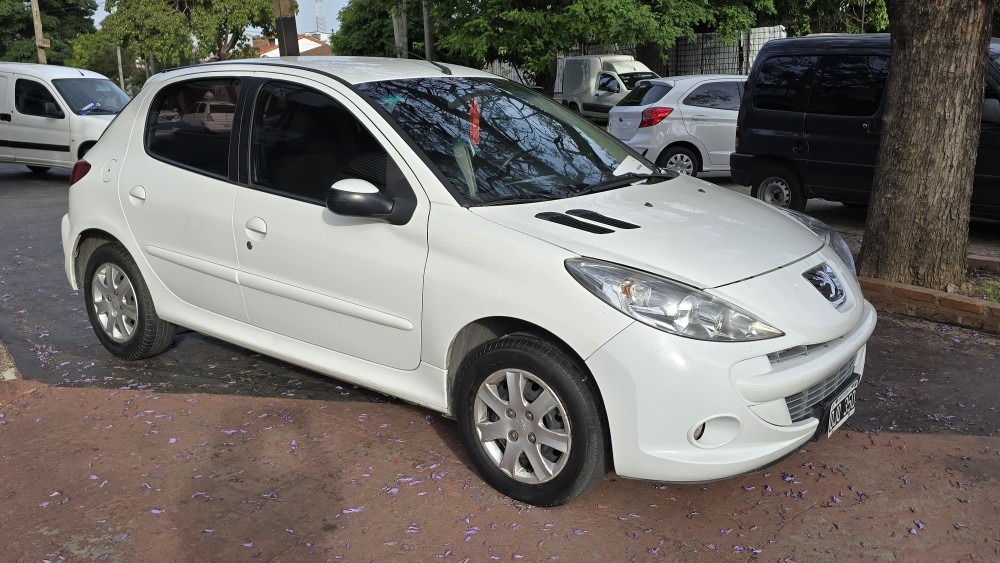 Peugeot 207 COMPACT ALLURE 1.4